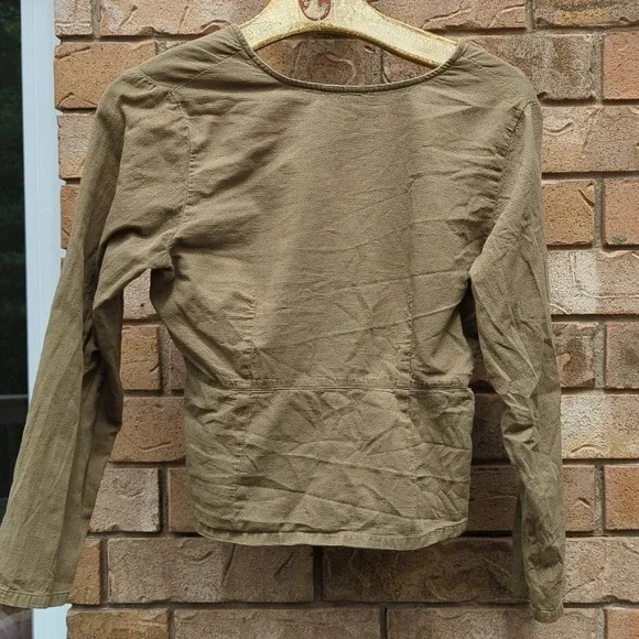 💥Host Pick🔥Wrap Front Blouse - Picture 4 of 15